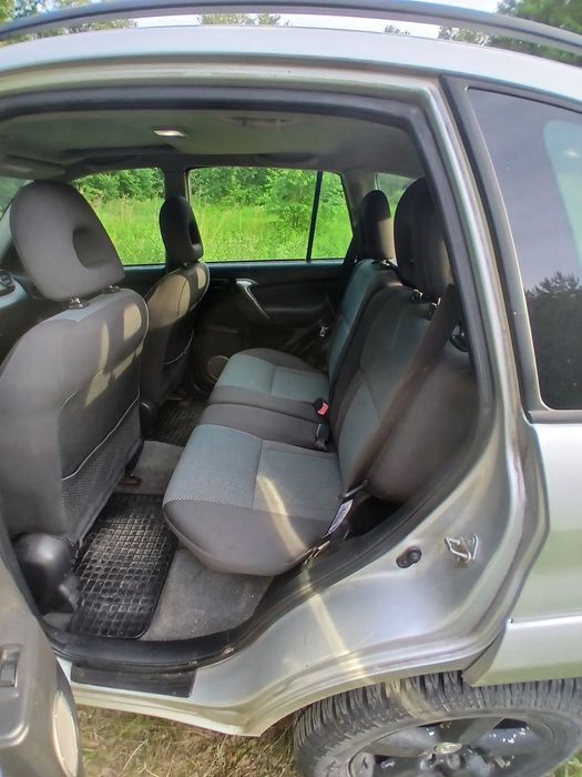 Sprzedam Toyote Rave 4