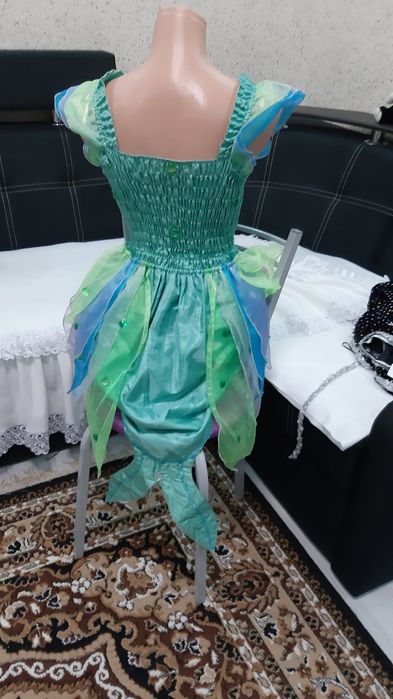 Продам новогоднее платье