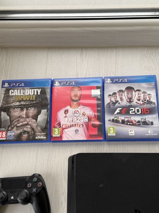 Playstation 4 slim 1 tb (2 джойстика + ігри)