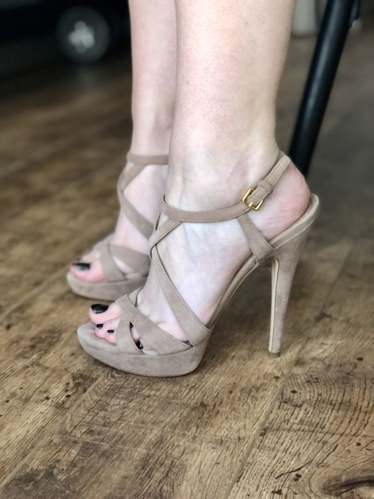 Замшевые босоножки Miu Miu 39 40 размер оригинал