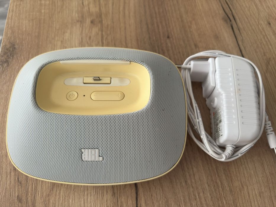 Stacja dokująca JBL w bardzo fobrym stanie