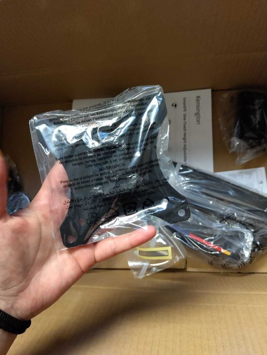 Braco monitor ajustavel Kensington Braço Smartfit® OneTouch até 34"