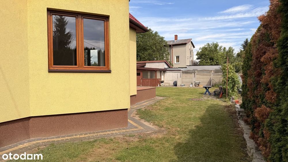 Nowy dom wolnostojący w Sadkowie – 2,5 km od centrum Radomia