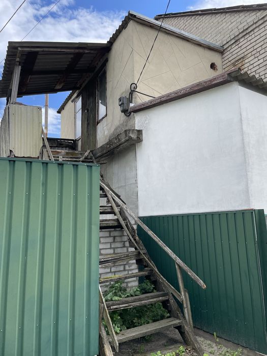 Продається 2 кімн квартира / дача зі своєю землею біля річки