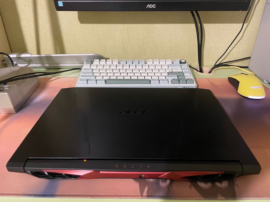 ноутбук acer nitro
