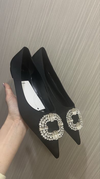 Mango туфлі на низькому лодочки 39 р.
