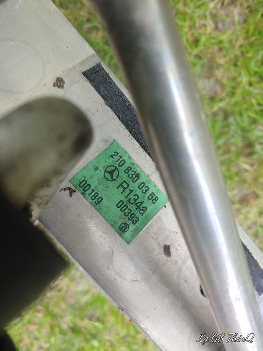 Продам радіатор кондиціонера мерседес 210