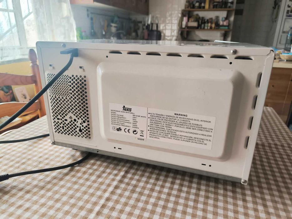 microondas com grill Teka