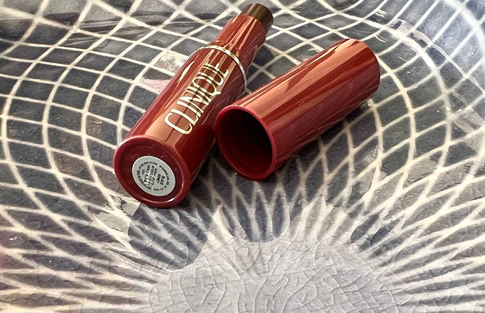 Помада Clinique Black Honey Almost Lipstick. Оригінал
