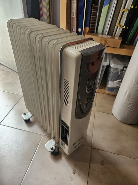 Aquecedor a óleo portátil