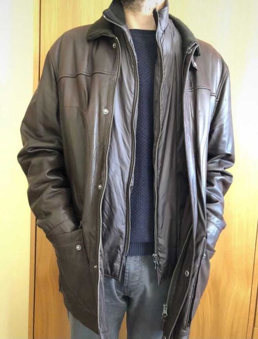 Casaco Homem em pele Massimo Dutti