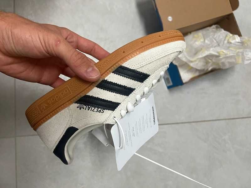 Buty damskie Trampki adidas Handball Spezial R.40