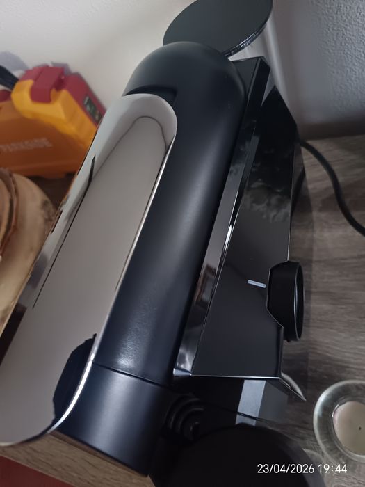 Máquina de Café DELTA Q Mini MilkQool