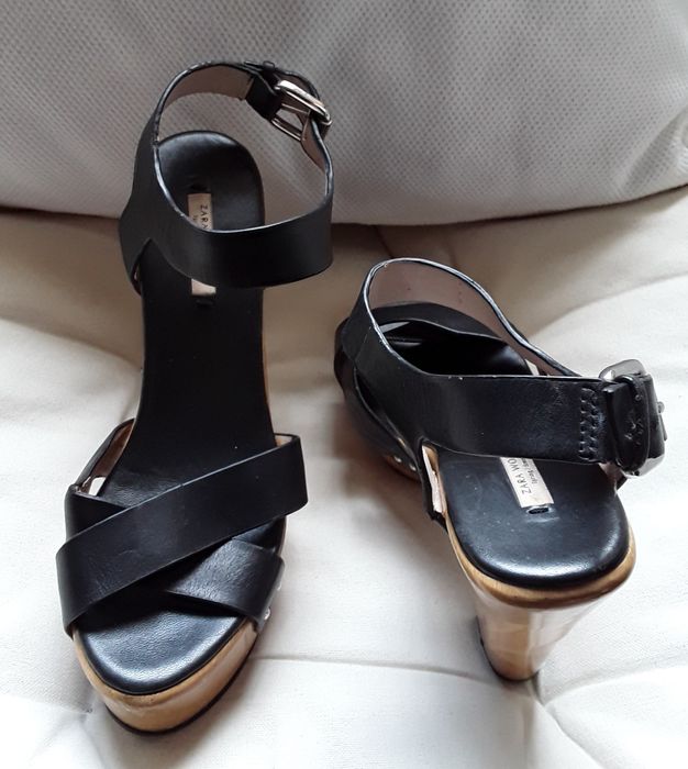 Sandalias pretas Zara Woman com salto alto, tamanho 37