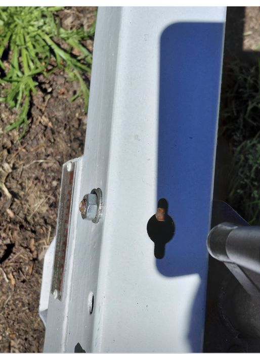 Atrelado para duas motas de agua
