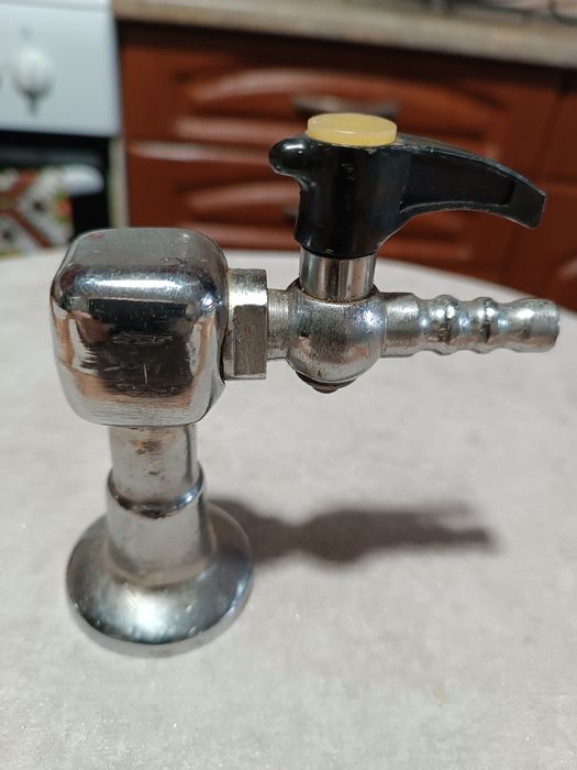 Продам латунний кран 600гр