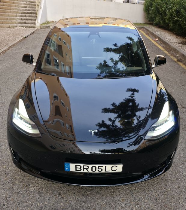 Tesla standard range 74000kms
