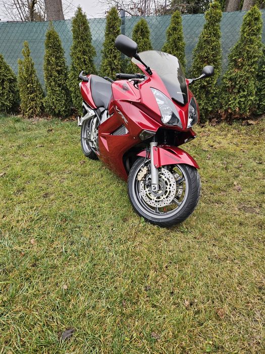 Honda VFR 800 zadbana