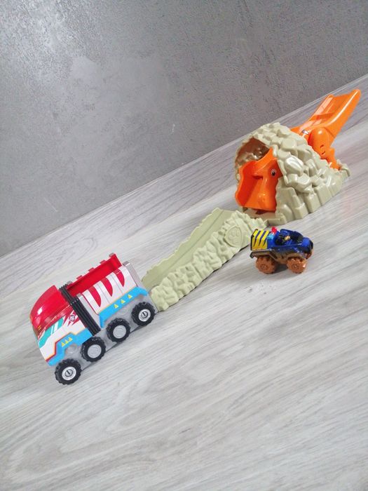 Paw Patrol Psi Patrol Zestaw T-rex Chase tor