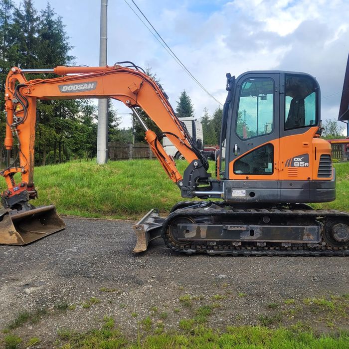 Doosan DX85R  Gąsienice gumowe 8,5 tony ,z Niemiec