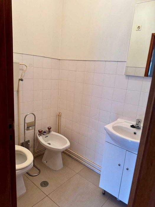 Apartamento T2+1 remodelado em Viana do Castelo para arrendar, próximo de escolas, hospital e universidades