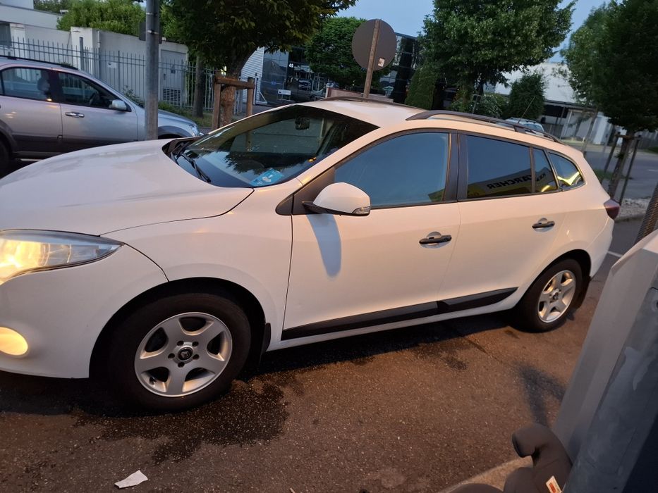 Авто рено меган 3