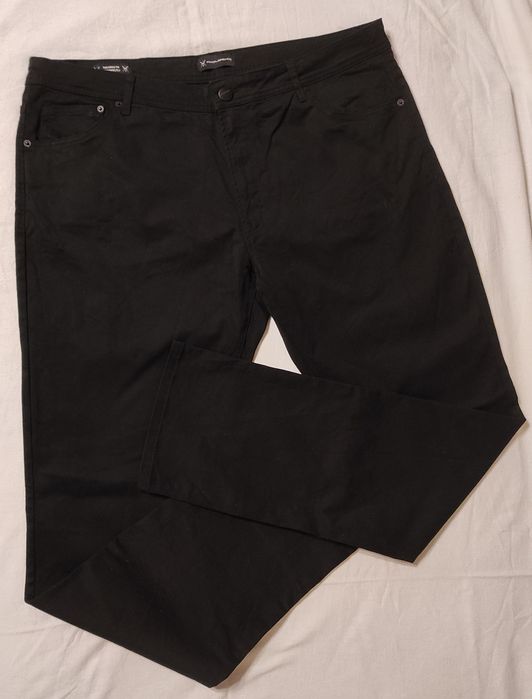Czarne spodnie Pako Lorente L34 W40