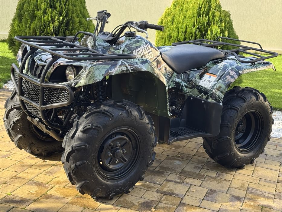 Yamaha Grizzly.