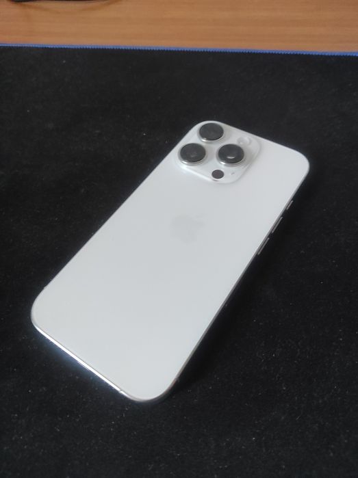 iPhone 16 pro новий