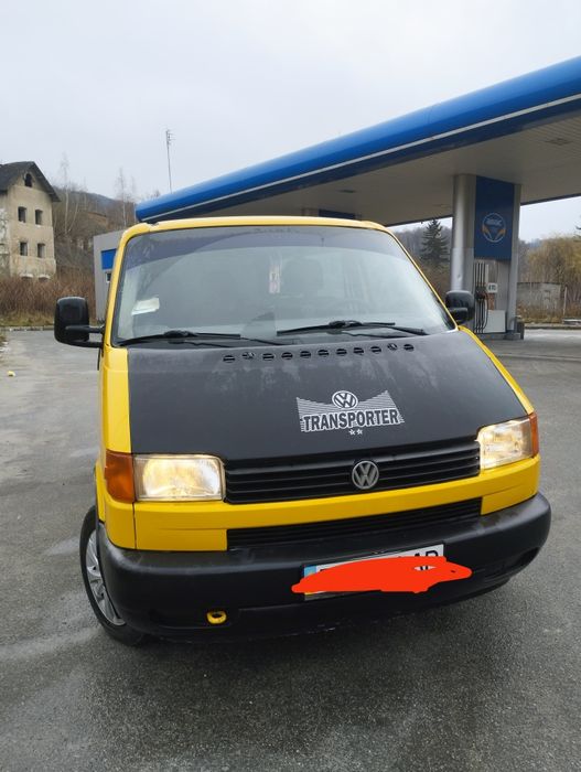 Фольксваген транспортер т-4   2002 року випуску, пасажир 9 місць
