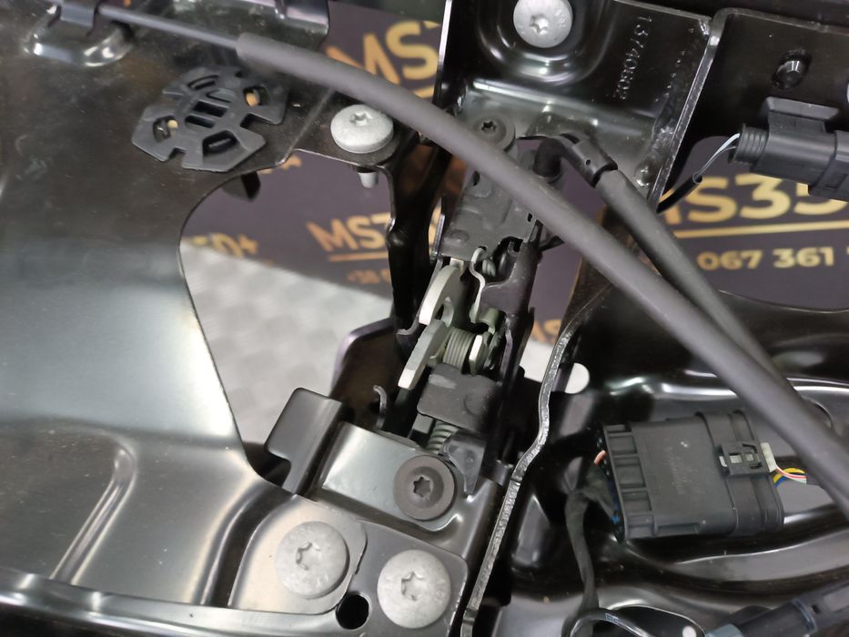 Панель передня BMW X5 G05 телевізор БМВ Х5 Г05 телевизор розборка