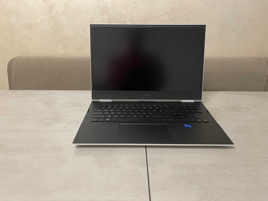 Ігровий ноутбук HP Omen/16,1" 2K 165Hz/i7-11800H/16GB/1TB/RTX 3070 8GB