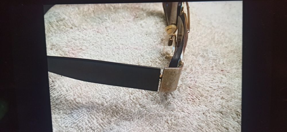 Оправы для очков.