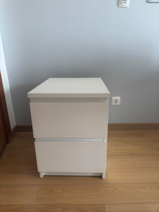 Mesa secretária quarto