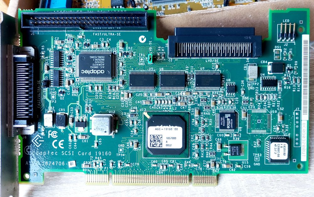 Adaptec 19160 ASC19160 - Ultra SCSI RAID 160MBs Controller Card