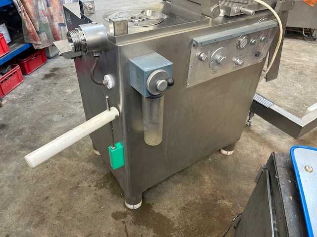 Nadziewarka próżniowa łopatkowa - RISCO RS 4001