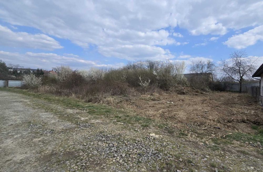 Продаж земельної ділянки в Ужгороді, район ТЦ Дастор