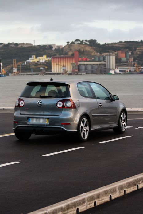 VW Golf 5 GTI K04 Ler descrição