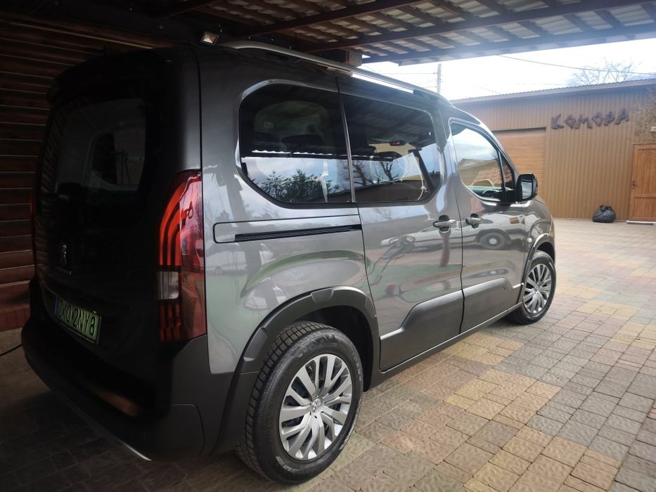 Peugeot E-Rifter Пежо Електро