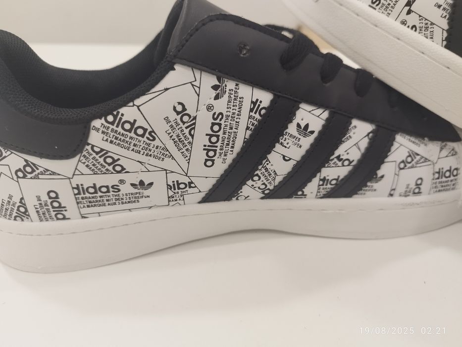 Adidas superstar