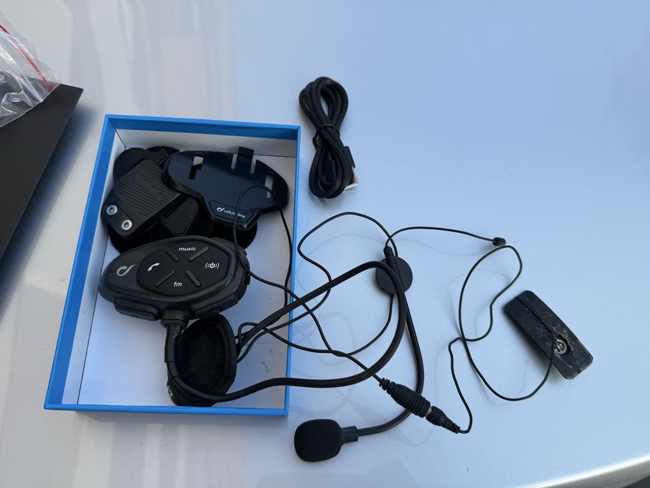 cellularline interphone tour інтерком гарнітура в шлем хороший