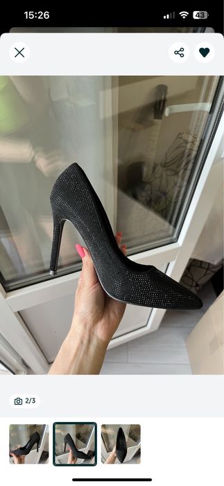 Чорні туфлі човники зі стразами