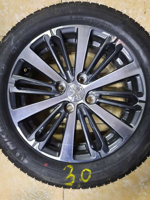 Диски нові Peugeot 4X108/R16/6J/ET23