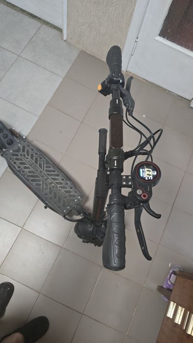 Електросамокат Crosser T4