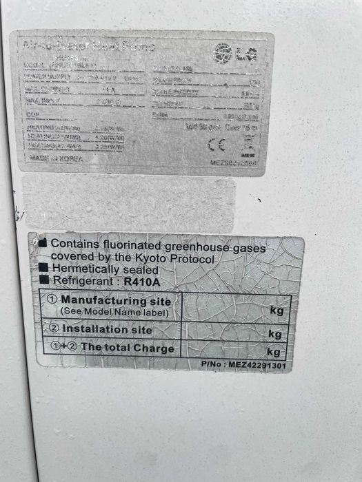 Bomba de calor LG usada (sistema split, 16 kW, trifasica), qualquer proposta razoável será considerada