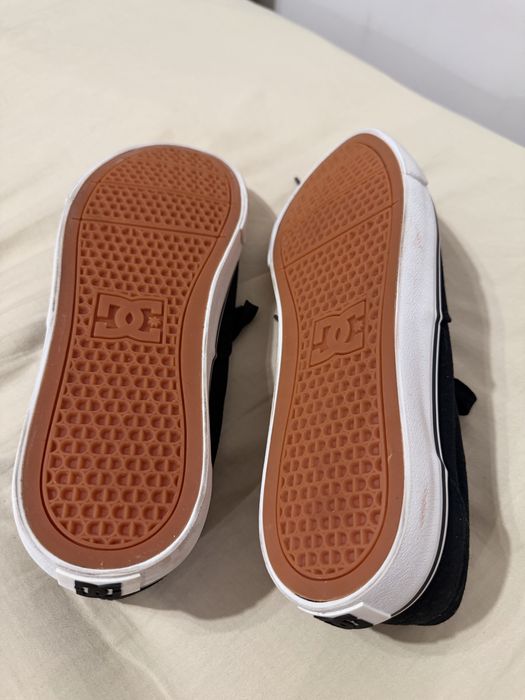 Buty DC czarne .