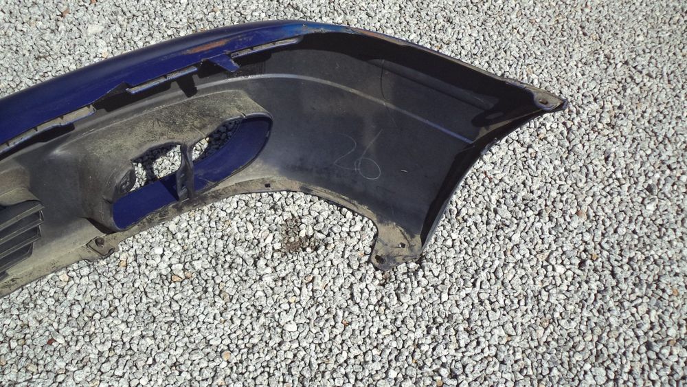 Para-choques frente Toyota Corolla ano 1998 a 2001