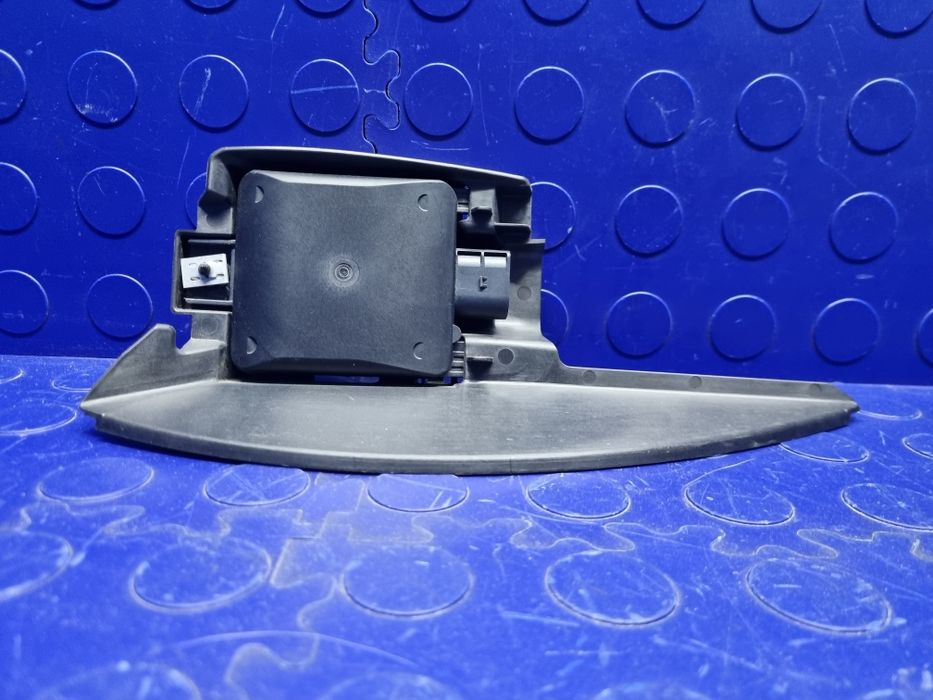 RADAR sensor odległości ASYSTENT zmiany pasa ruchu AUDI A3 8Y OEM | 2Q0907685E