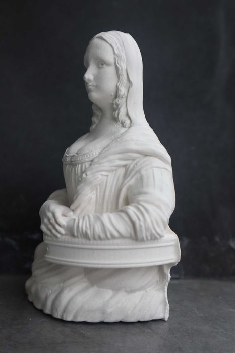Peça em gesso da icónica Mona Lisa