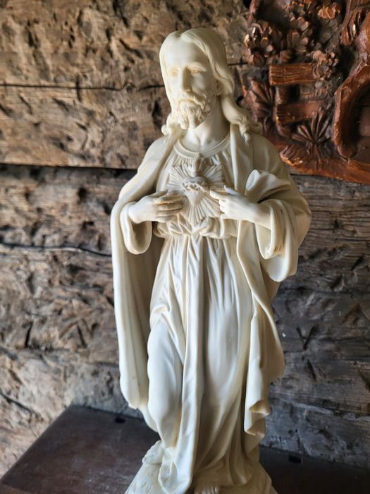 Piękna biskwitowa figurka Najświętsze Serce Pan Jezus